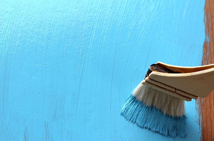 青のペンキ